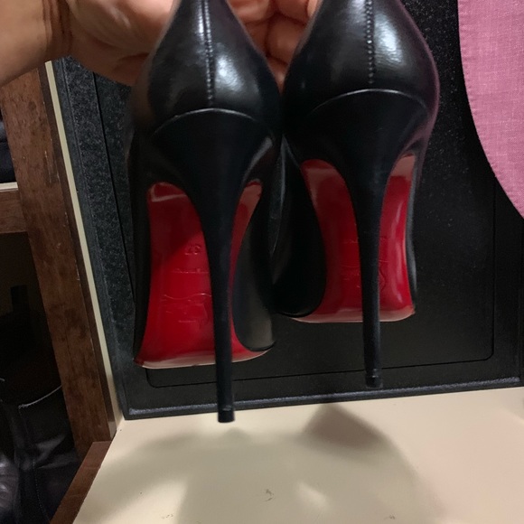 ❌SOLD❌ Christian Louboutin Pigalle Follies Sz 37 - Picture 4 of 4